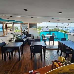 Bed & Breakfast Casa Ocean Pier, Puerto Ayora (Galapagos Islands)